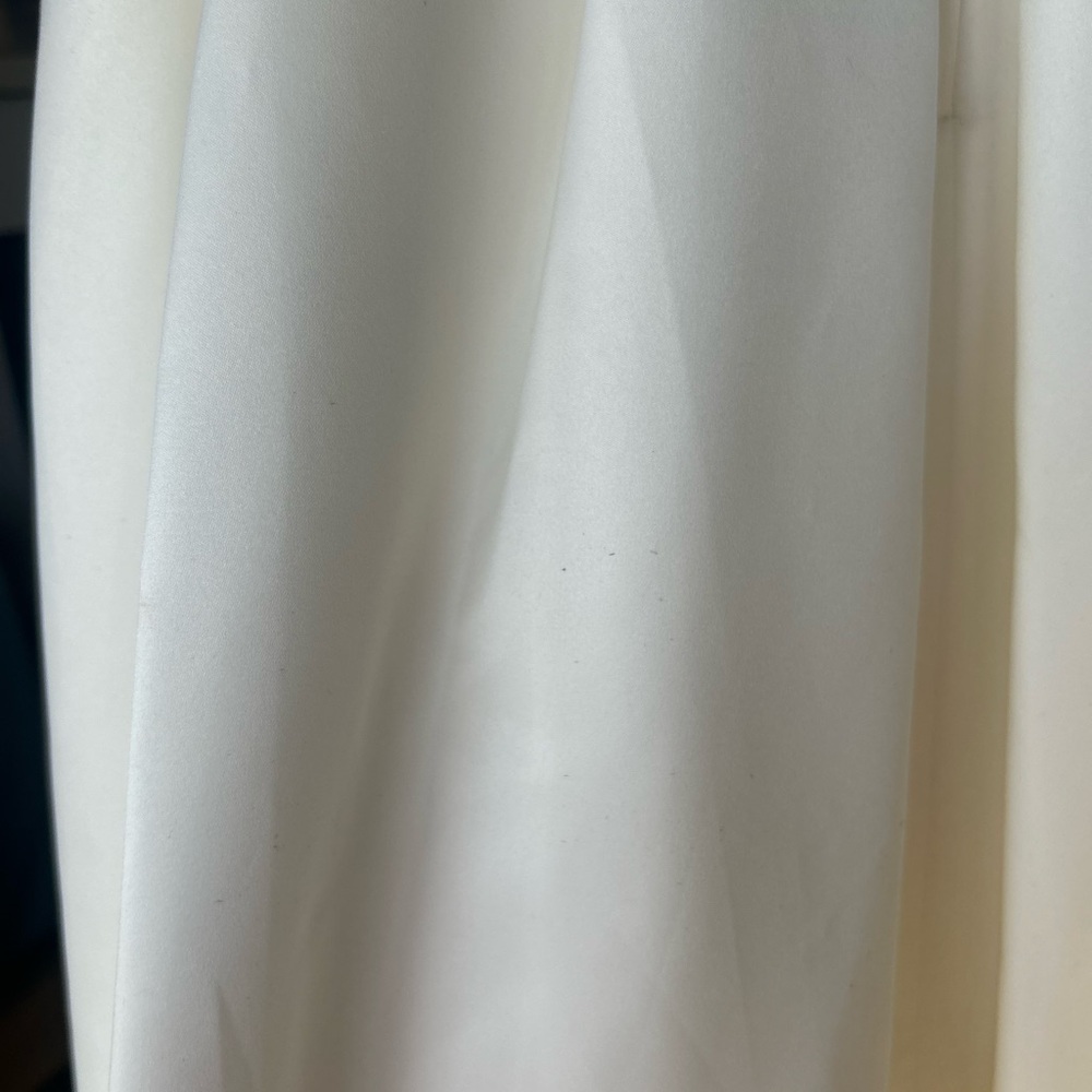David's Bridal Elegant Cream Wedding Dress STYLE# WG3979 - Picture 7 of 9
